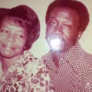 Meet your Posher, Maxine